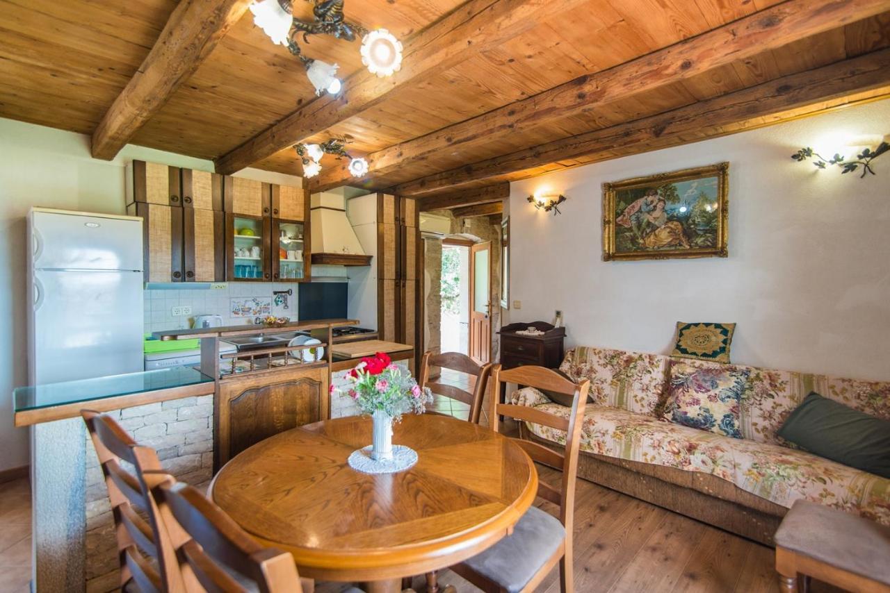 Apartment Nilda Valdi Sabadin Εξωτερικό φωτογραφία