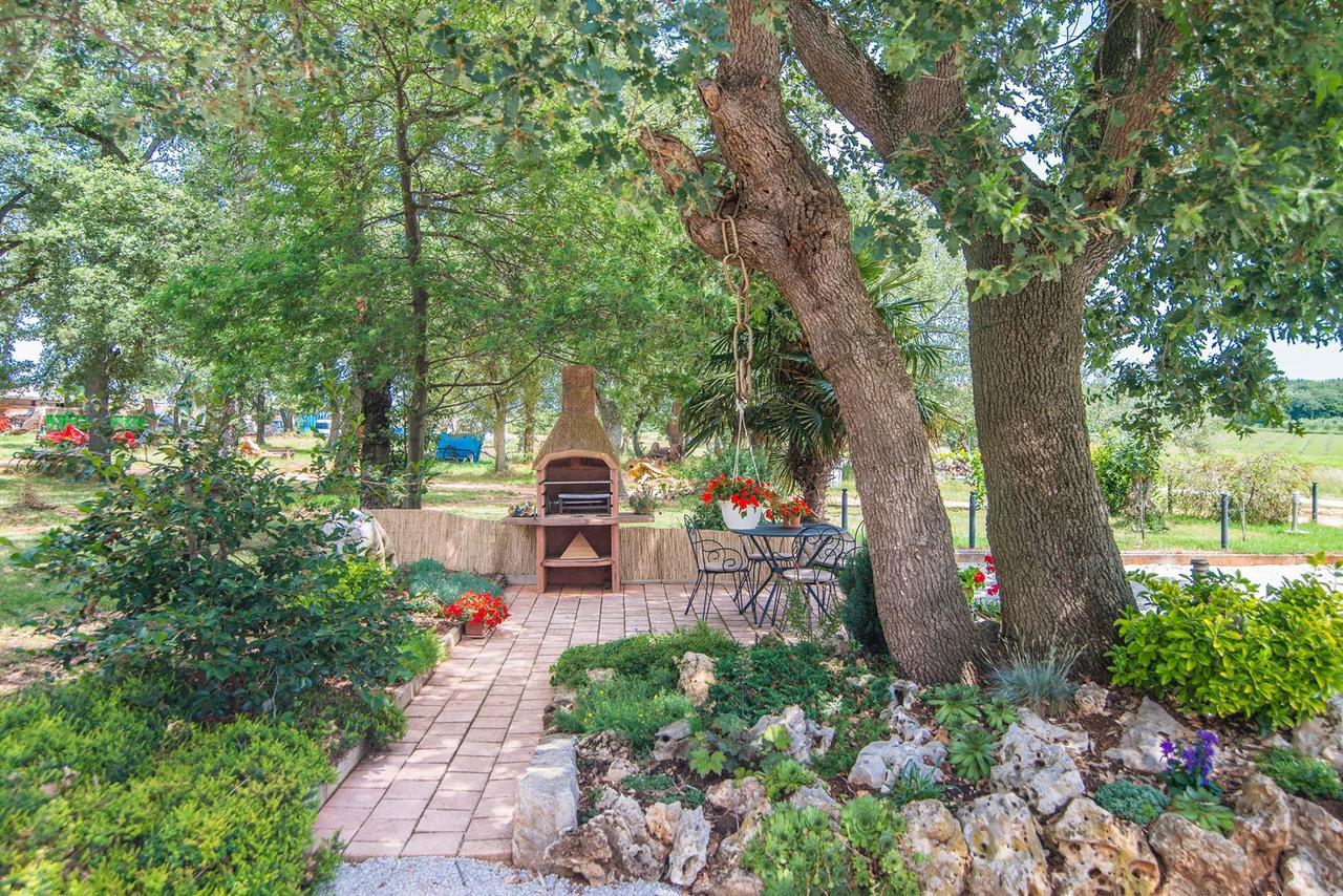 Apartment Nilda Valdi Sabadin Εξωτερικό φωτογραφία