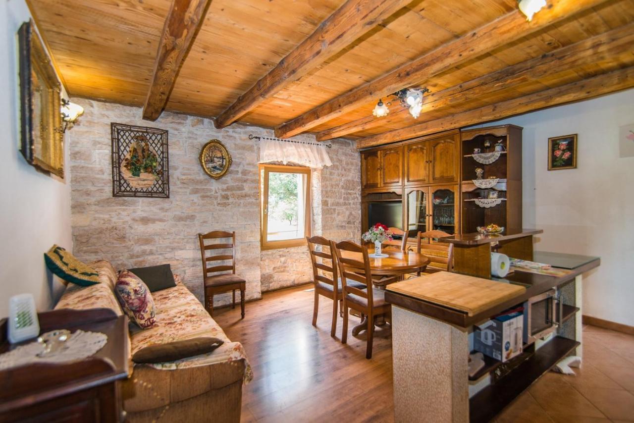 Apartment Nilda Valdi Sabadin Εξωτερικό φωτογραφία